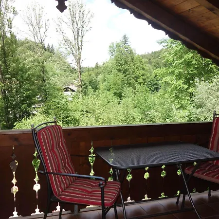 Spechthaeusl Apartment Bayerisch Gmain